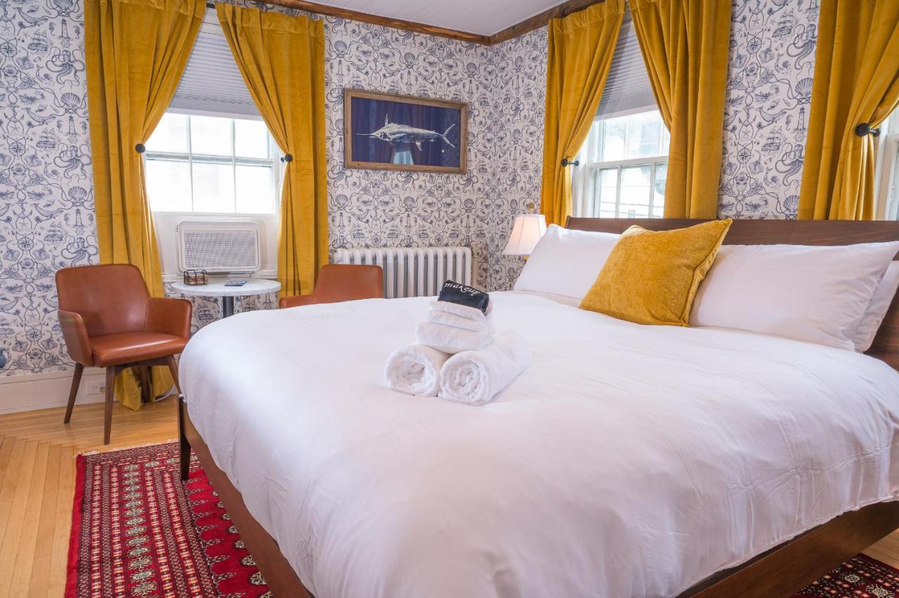 Sally Webster Inn ロックポート エクステリア 写真
