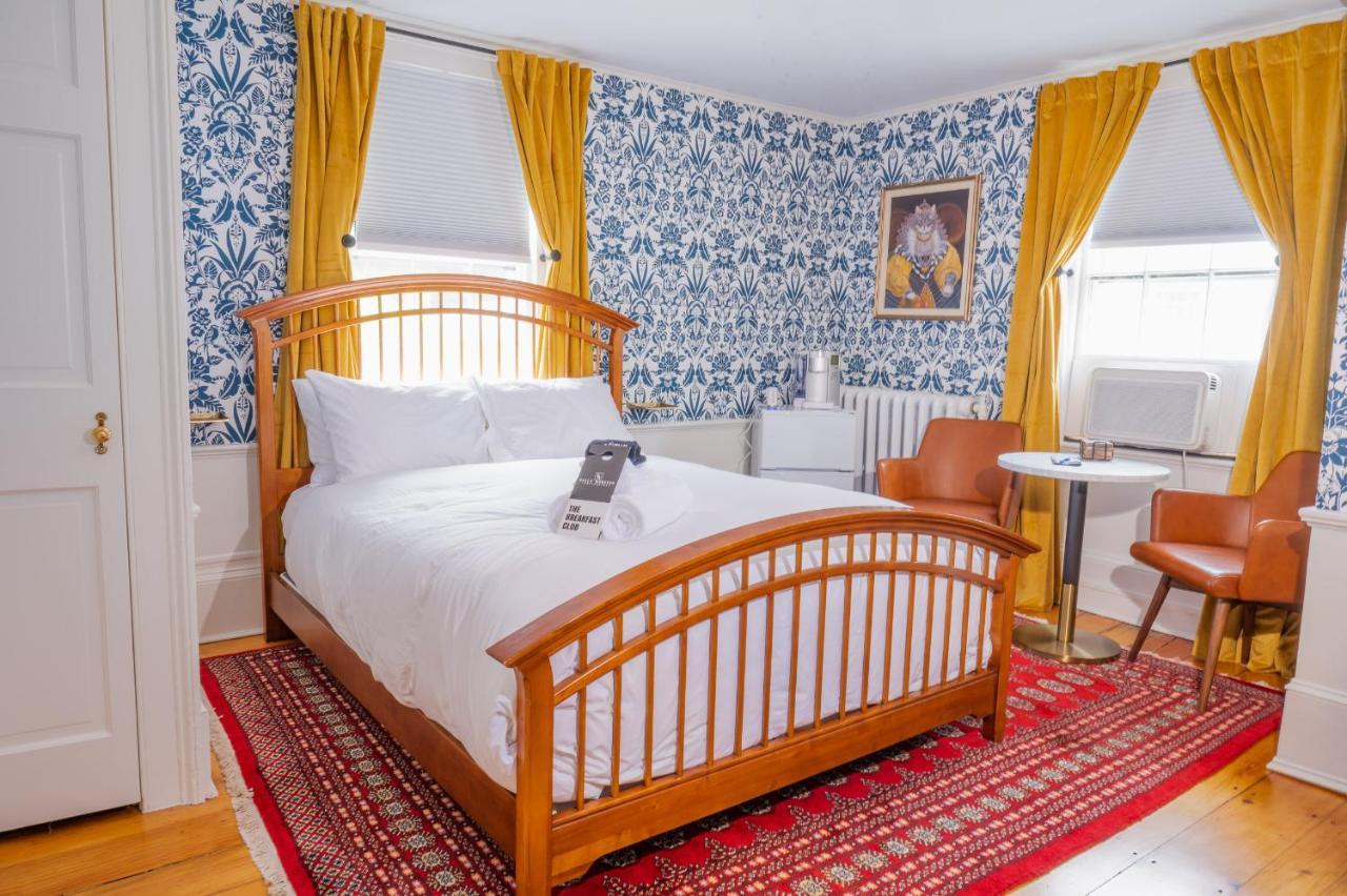 Sally Webster Inn ロックポート エクステリア 写真