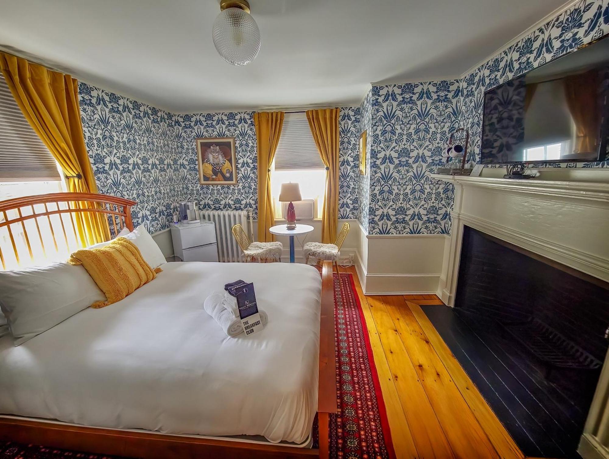 Sally Webster Inn ロックポート エクステリア 写真