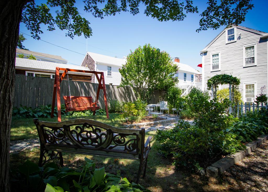 Sally Webster Inn ロックポート エクステリア 写真